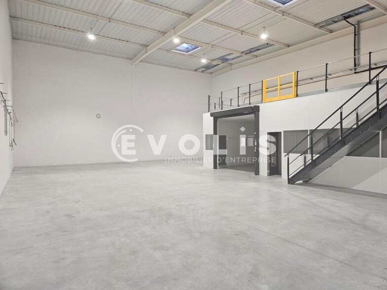 27 Avenue De La Baltique, Villebon-sur-Yvette à louer - Photo intérieure – Image 3 sur 14
