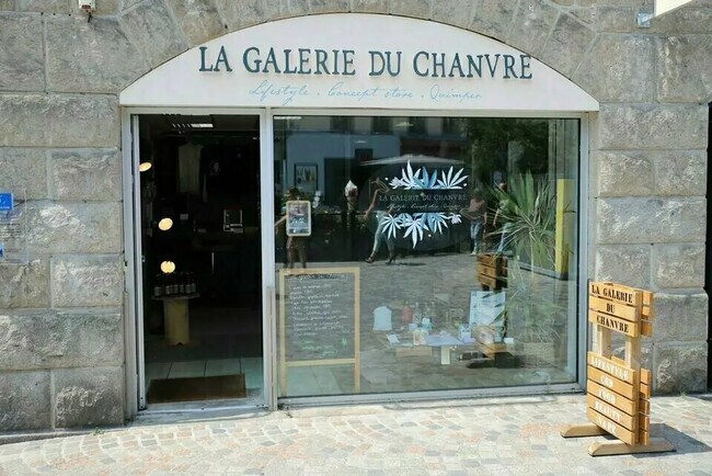 Plus de détails pour Local commercial à louer