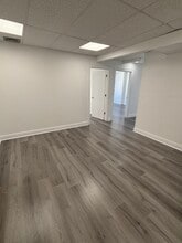 1920 E Hallandale Beach Blvd, Hallandale Beach, FL à louer Photo intérieure– Image 1 sur 13