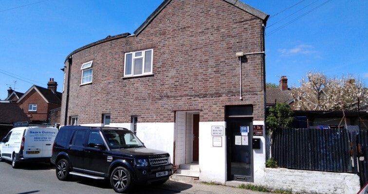 Dormans Park Rd, East Grinstead à louer Photo principale– Image 1 sur 2