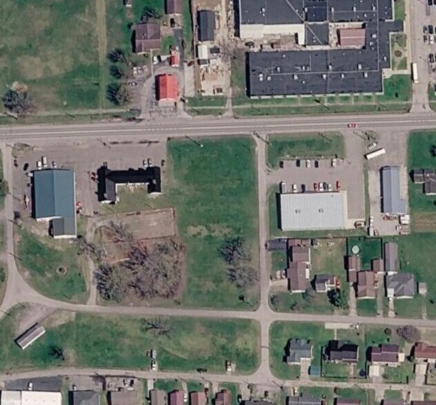 301 Roosevelt, Eleanor, WV à louer - Photo de l’immeuble – Image 1 sur 6