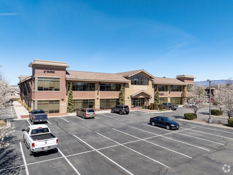 1100 E Riverside Dr, Eagle, ID à louer - Photo de l’immeuble – Image 1 sur 24