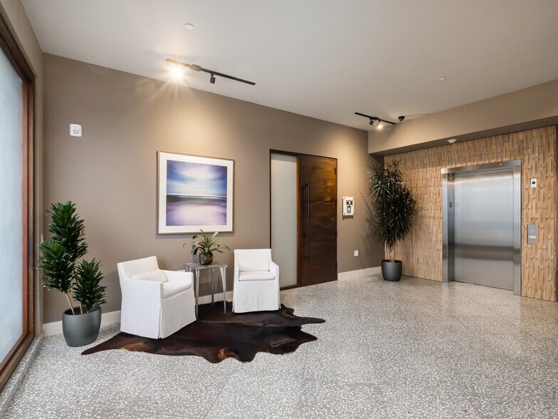 2677 State St, Carlsbad, CA à louer - Photo de l’immeuble – Image 3 sur 8