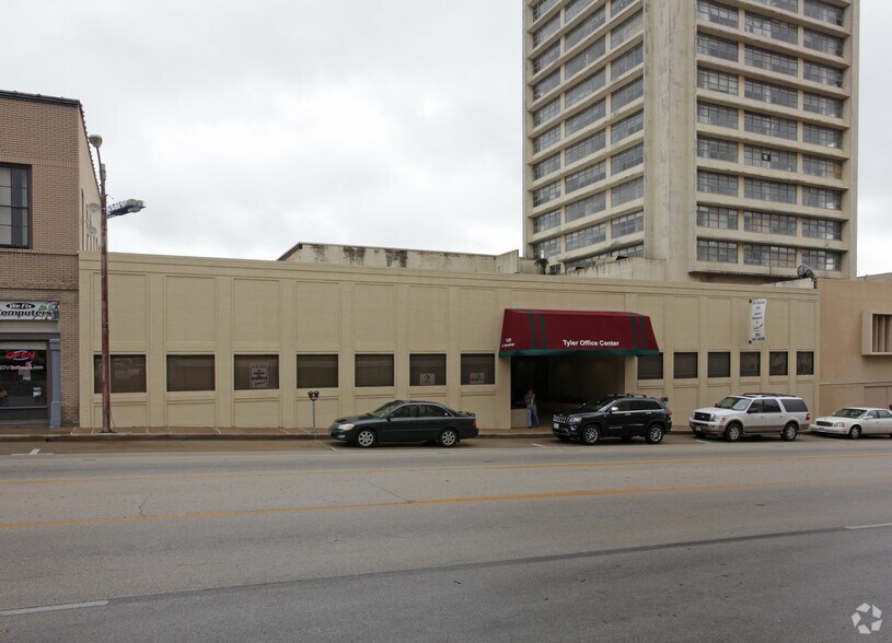 120 S Broadway Ave, Tyler, TX à louer - Photo de l’immeuble – Image 2 sur 10
