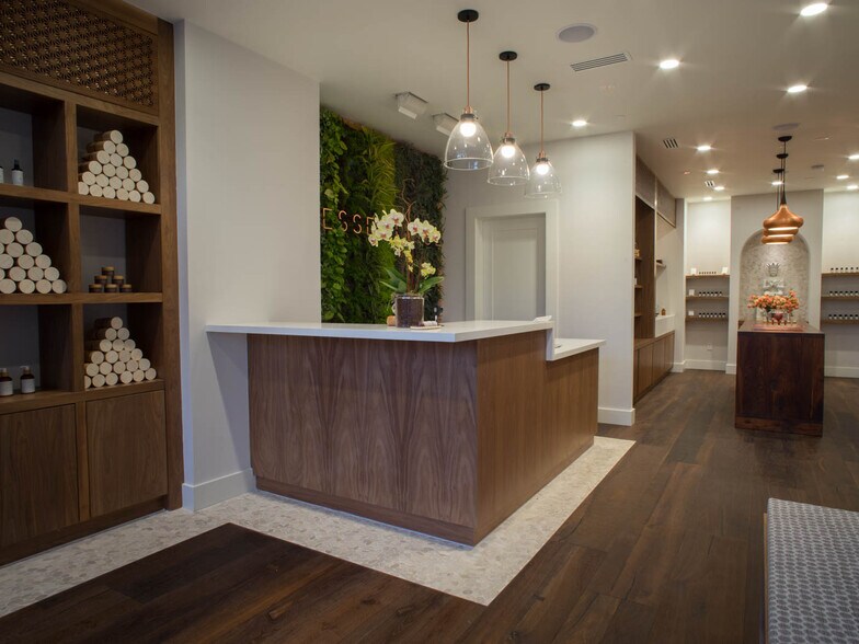2441 Park Blvd, Palo Alto, CA à louer - Photo intérieure – Image 2 sur 9