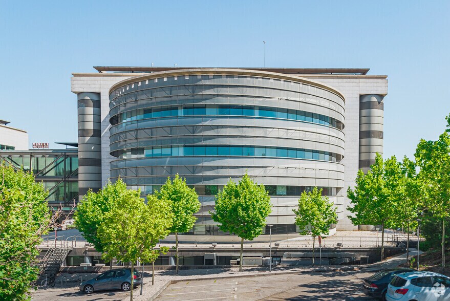 Calle Anabel Segura, 11, Alcobendas, Madrid à louer - Photo de l’immeuble – Image 3 sur 4