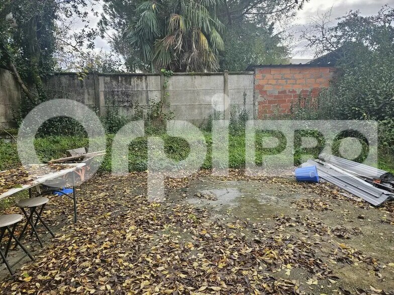 Local d’activités dans Bordeaux à louer - Photo de la construction – Image 3 sur 7