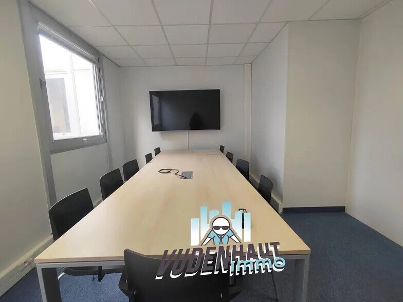 Bureau dans Labège à louer - Photo de l’immeuble – Image 3 sur 9