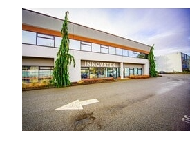 1600-1610 Derwent Way, Delta, BC à louer - Photo de l’immeuble – Image 1 sur 9