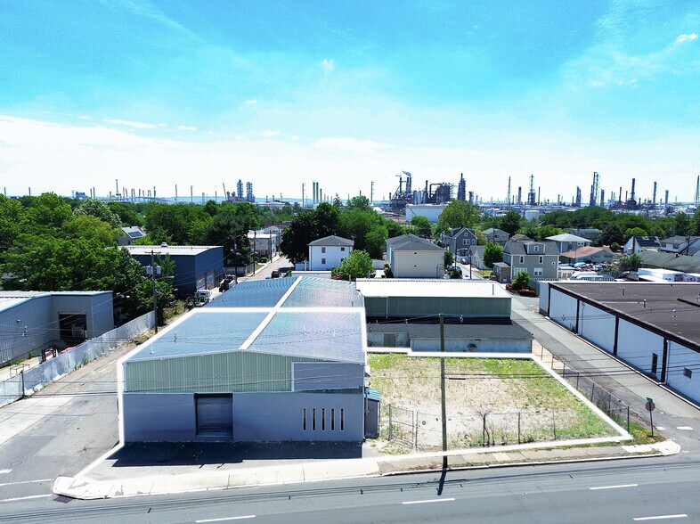 1638 E Edgar Rd, Linden, NJ à louer - Photo de l’immeuble – Image 1 sur 6