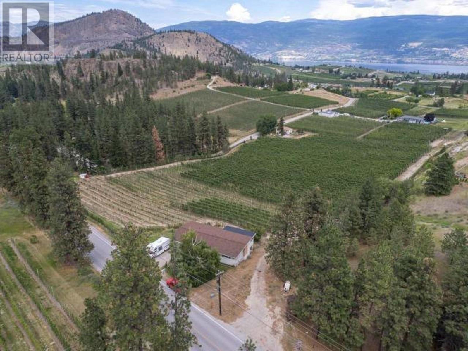 10105 Gilman Rd, Summerland, BC à vendre Photo principale– Image 1 sur 2