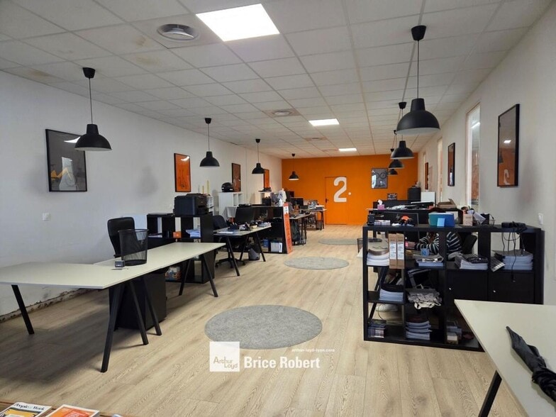 80 Rue Du Bourbonnais, Lyon à vendre - Photo intérieure – Image 2 sur 8