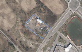 Plus de détails pour 501 Burnhamthorpe Rd W, Oakville, ON - Terrain à vendre