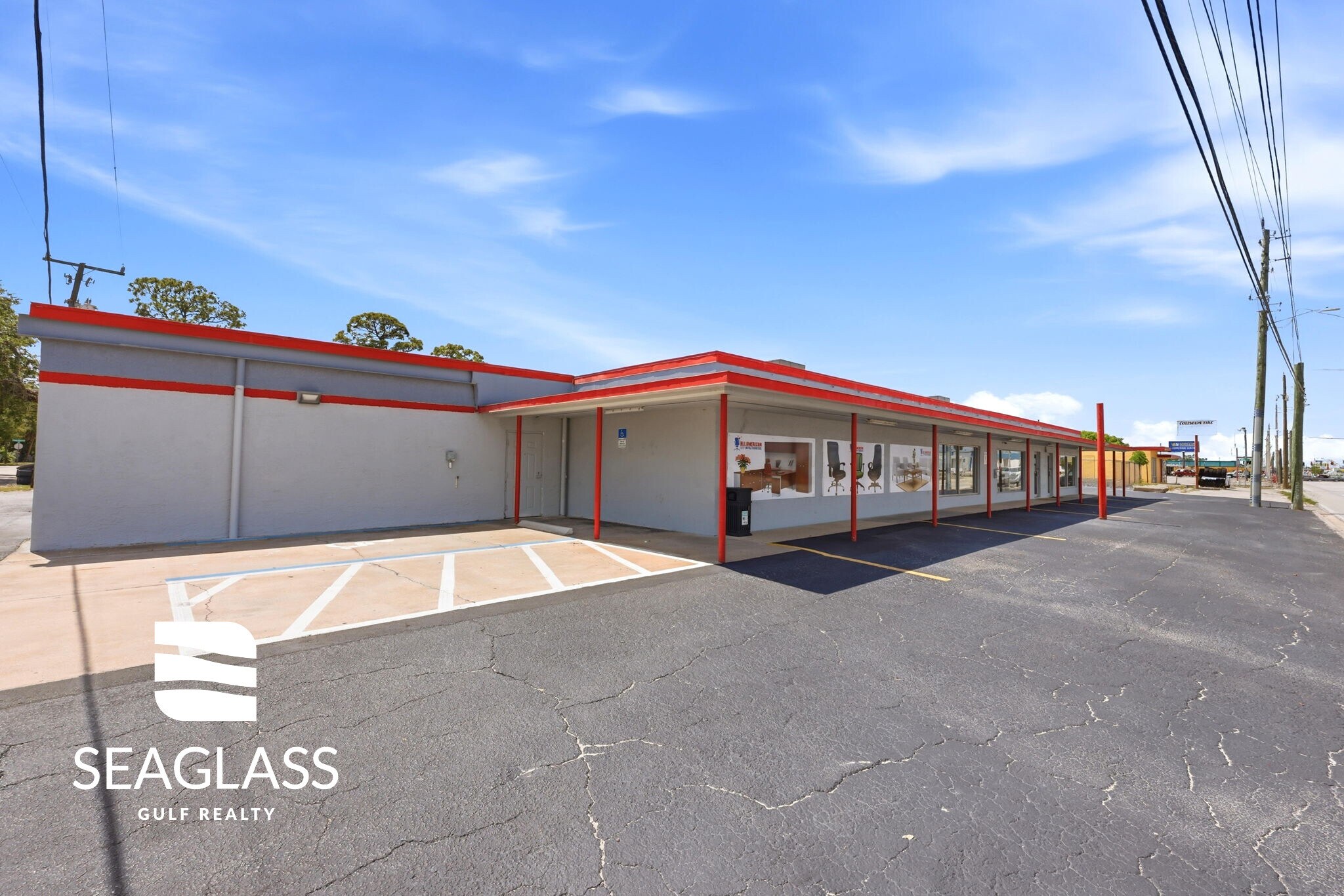 2730 Fowler St, Fort Myers, FL à vendre Photo de l’immeuble– Image 1 sur 62