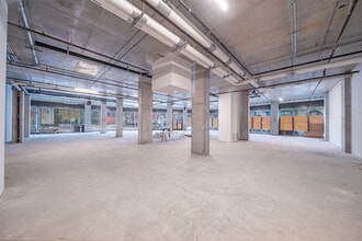 1725 Village Ln, Far Rockaway, NY à louer Photo intérieure– Image 1 sur 4