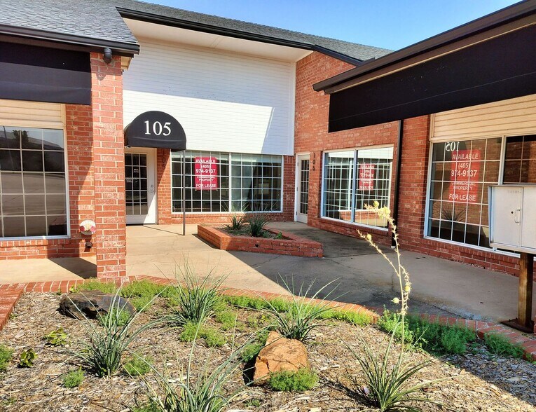 2300 S Broadway, Edmond, OK à louer - Photo de l’immeuble – Image 2 sur 11