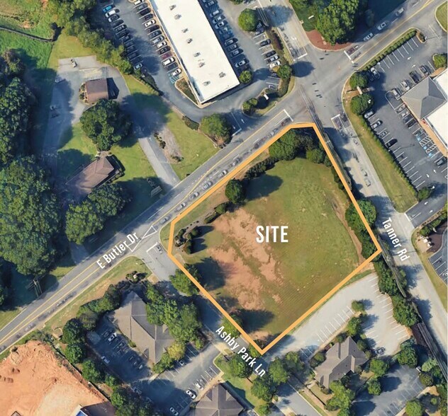 301 Ashby Park Ln, Greenville, SC à vendre - Photo de l’immeuble – Image 3 sur 3