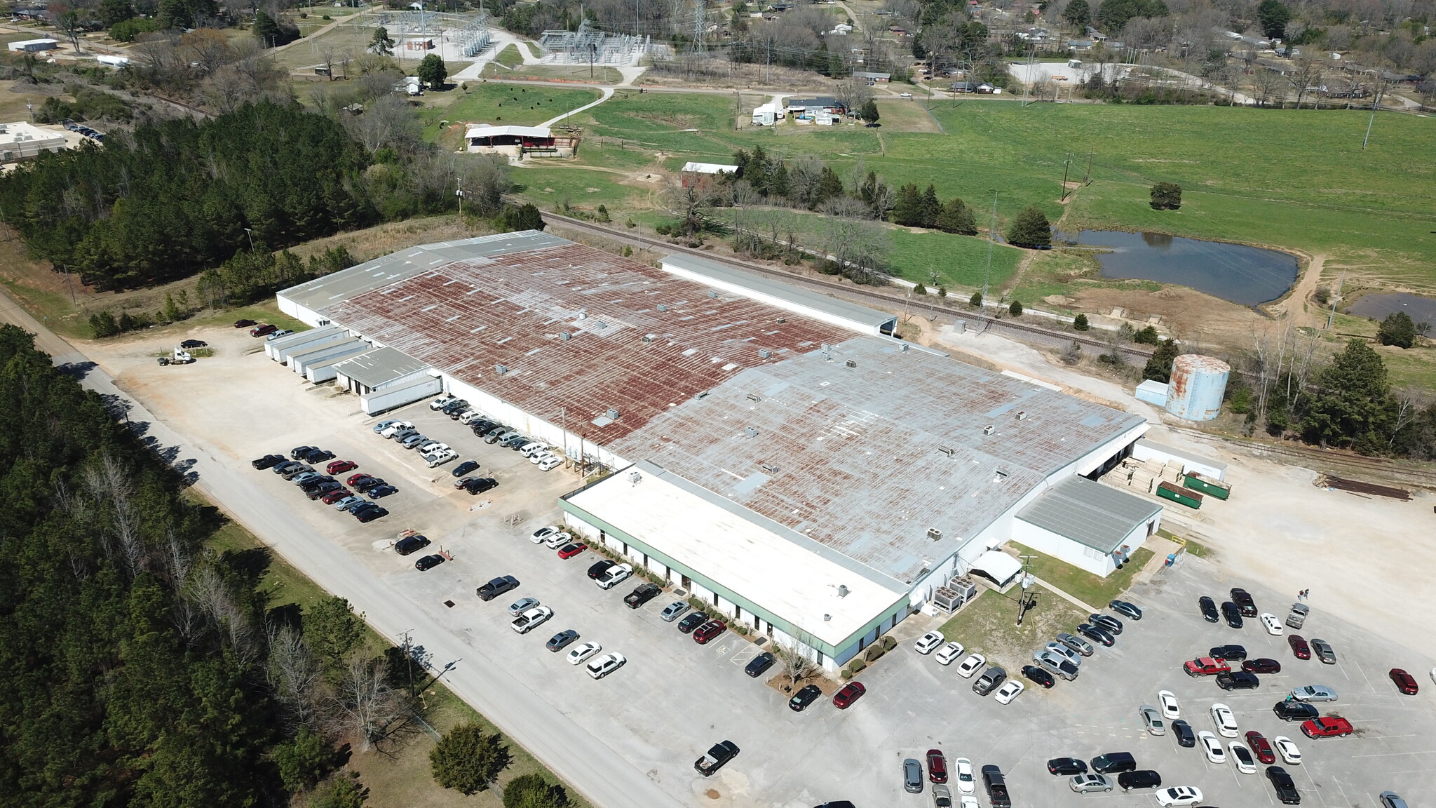 1003 Denmill Rd, New Albany, MS à louer Aérien– Image 1 sur 3