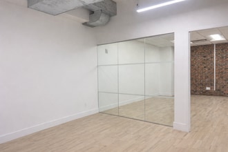 8 W 38th St, New York, NY à louer Photo intérieure– Image 1 sur 5