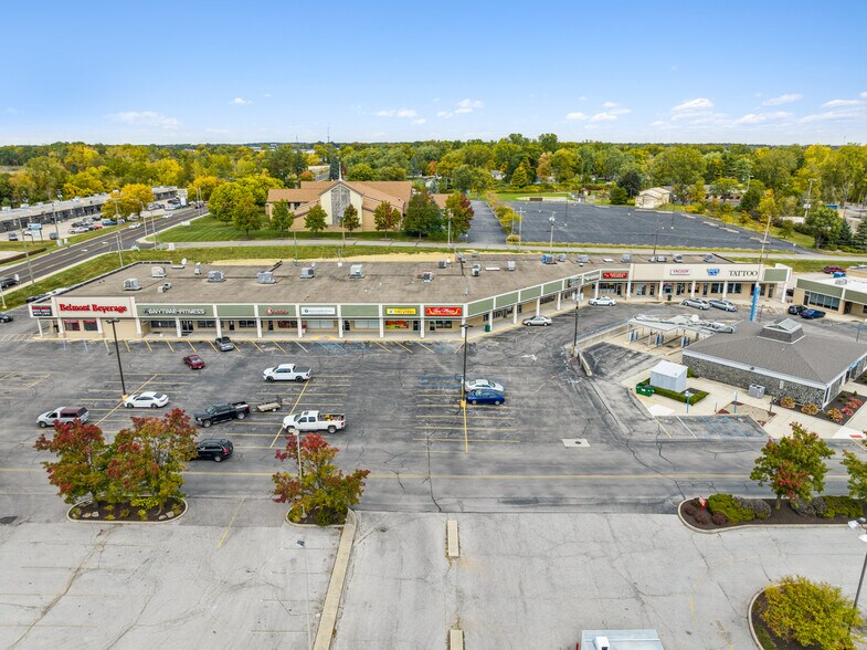 5946-5992 W Jefferson Blvd, Fort Wayne, IN à vendre - Photo de l’immeuble – Image 1 sur 25