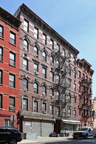 Plus de détails pour 77-79 Madison St, New York, NY - Local commercial à louer