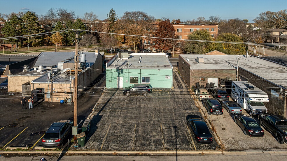 912 Busse Hwy, Park Ridge, IL à louer - Aérien – Image 3 sur 21