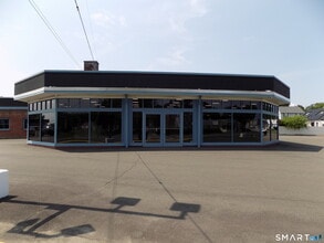 151 East St, Plainville, CT à louer Photo intérieure– Image 2 sur 12