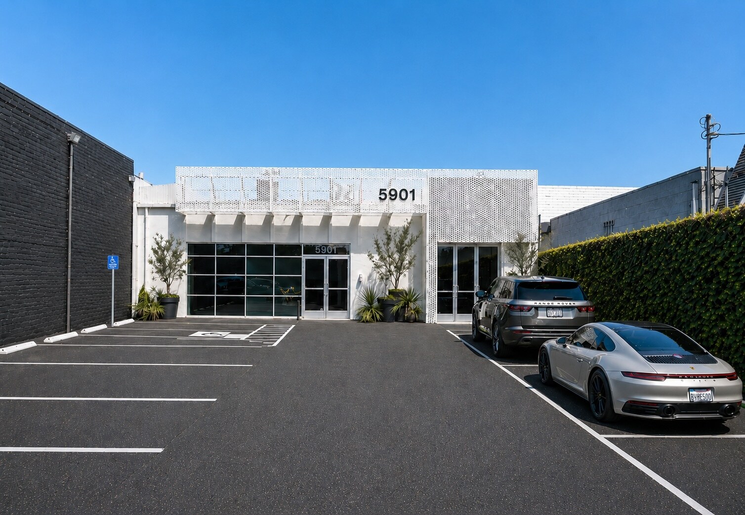 5901 Blackwelder St, Culver City, CA à louer Photo de l’immeuble– Image 1 sur 10