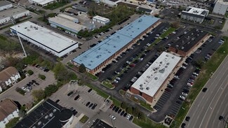 Plus de détails pour 11325 Reed Hartman Hwy, Blue Ash, OH - Local d'activités à louer