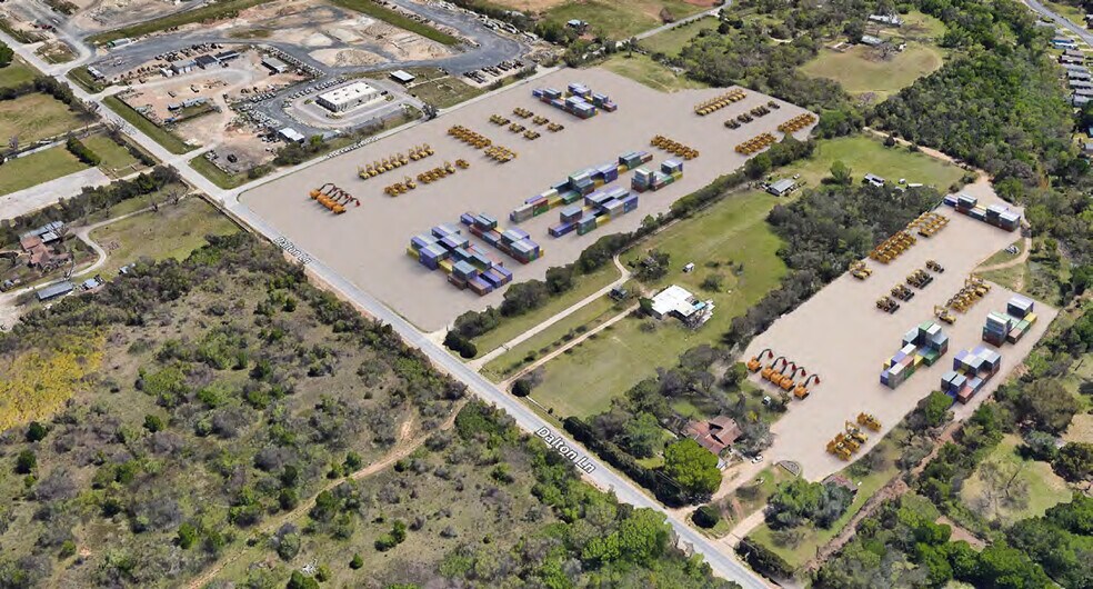 1019 Dalton Ln, Del Valle, TX à louer - Photo de l’immeuble – Image 2 sur 3