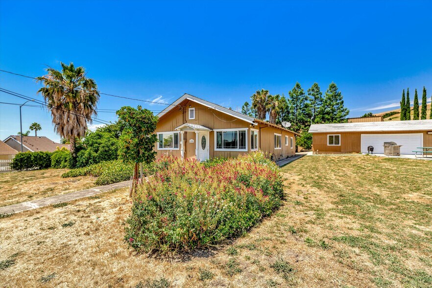 1995 Old Calaveras Rd, Milpitas, CA à vendre - Photo de l’immeuble – Image 2 sur 18