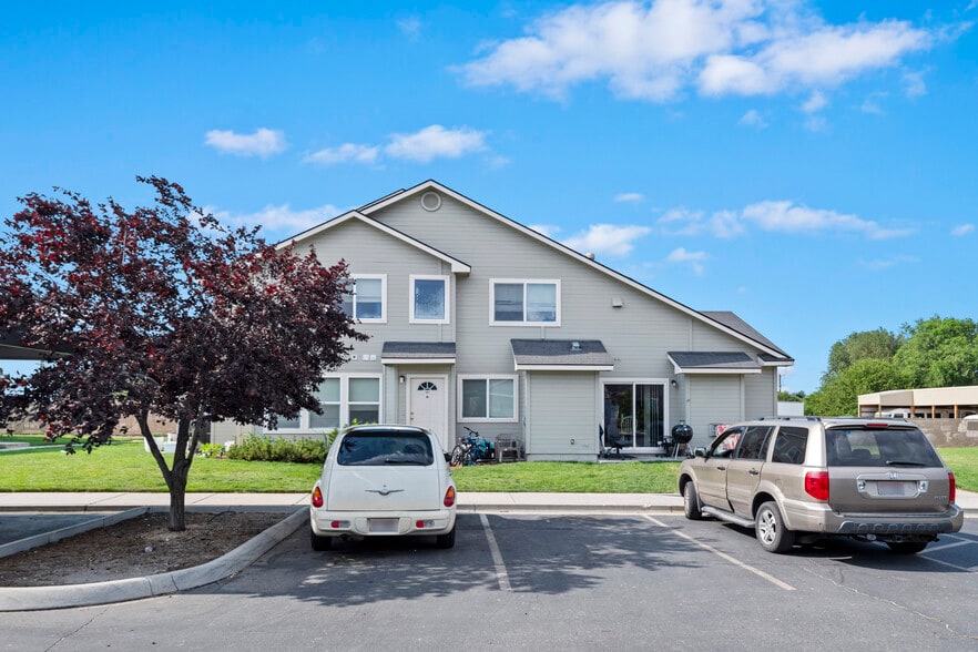 2225 Lexis Ln, Nampa, ID à vendre - Photo de l’immeuble – Image 3 sur 4