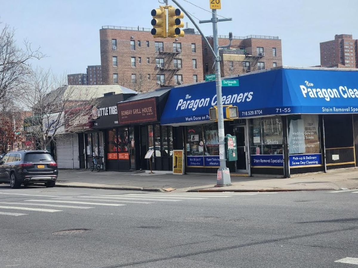 7143-7155 Yellowstone Blvd, Forest Hls, Forest Hills, NY à vendre Photo principale– Image 1 sur 6
