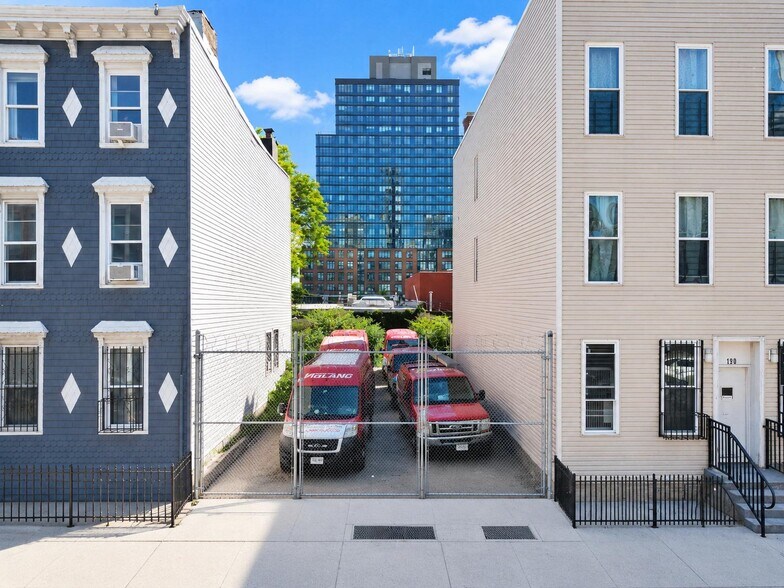 192 Butler St, Brooklyn, NY à vendre - Photo de l’immeuble – Image 2 sur 16