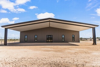 323 C U.S. 385 S hwy, Seminole, TX à louer Photo intérieure– Image 1 sur 25