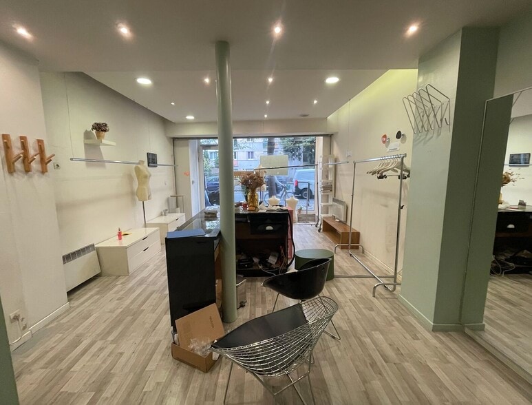 34 Rue De Vouillé, Paris à louer - Photo de l’immeuble – Image 2 sur 8