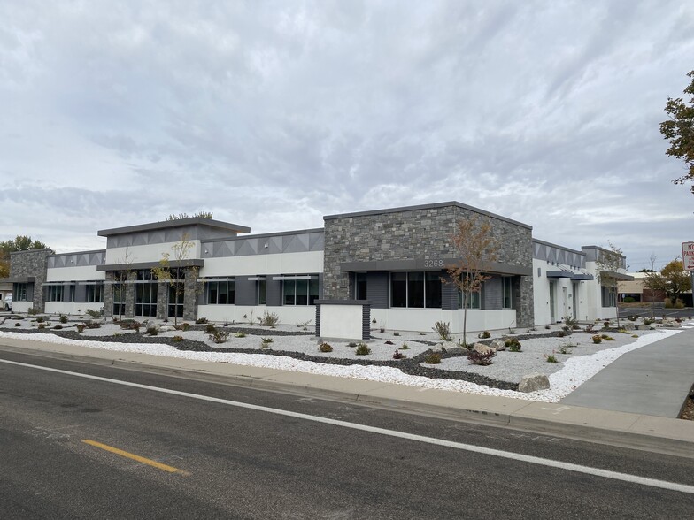 3272 W Elder St, Boise, ID à louer - Photo de l’immeuble – Image 3 sur 14