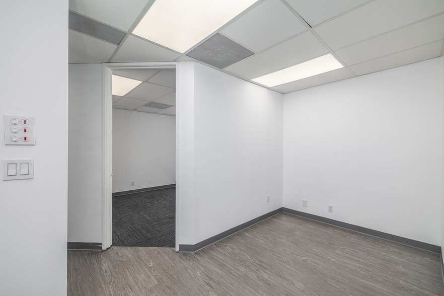 2200 Pacific Coast Hwy, Hermosa Beach, CA à vendre - Numérisation 3D Matterport – Image 3 sur 22