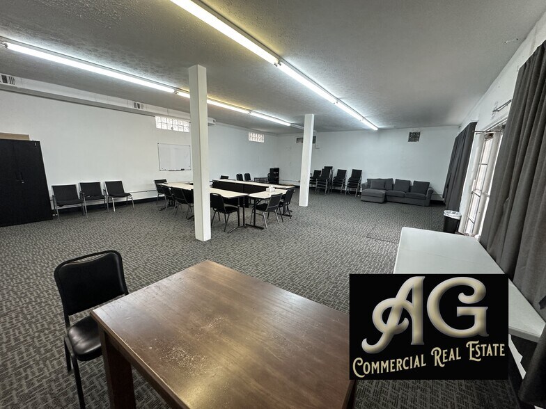 215 W Chicago St, Lebanon, IN à louer - Photo intérieure – Image 3 sur 5