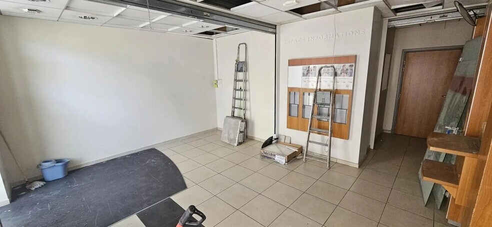 Local commercial dans Nice à louer - Photo de l’immeuble – Image 3 sur 4