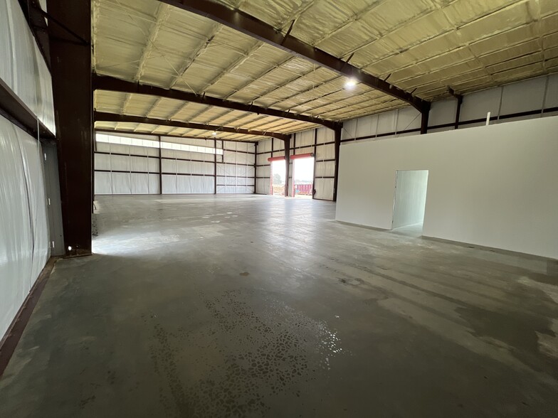 16277 North Fwy, Houston, TX à vendre - Photo de l’immeuble – Image 3 sur 18