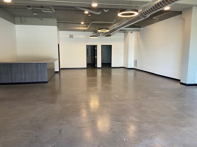 823-825 W College Ave, Appleton, WI à louer - Photo de l’immeuble – Image 3 sur 3