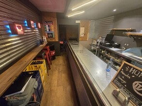 Local commercial dans Barcelone, Barcelona à louer Photo intérieure– Image 2 sur 12