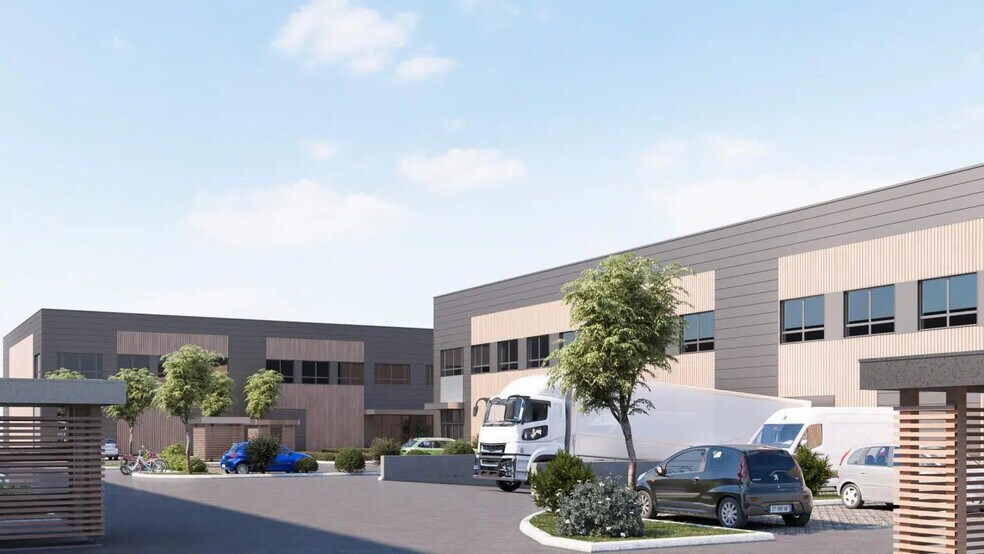 Industriel/Logistique dans Trappes à louer - Photo de l’immeuble – Image 3 sur 7