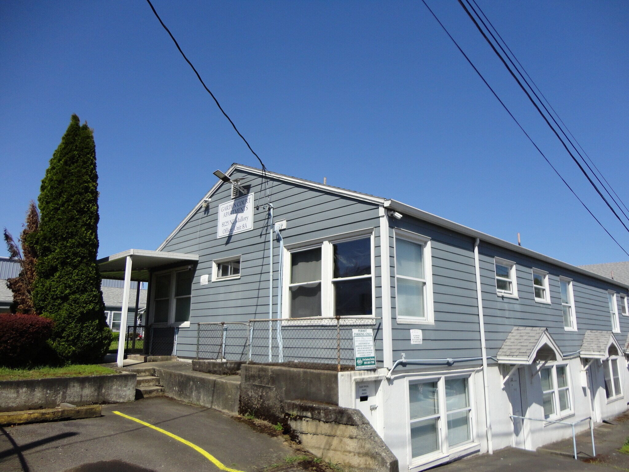 8125 NE Mallory Ave, Portland, OR à vendre Photo de l’immeuble– Image 1 sur 7