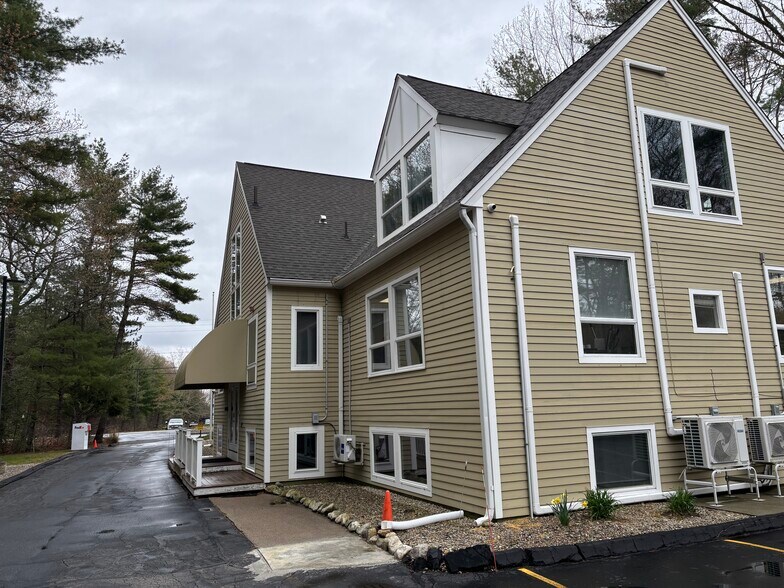 195 Hanover St, Hanover, MA à louer - Photo de l’immeuble – Image 2 sur 4