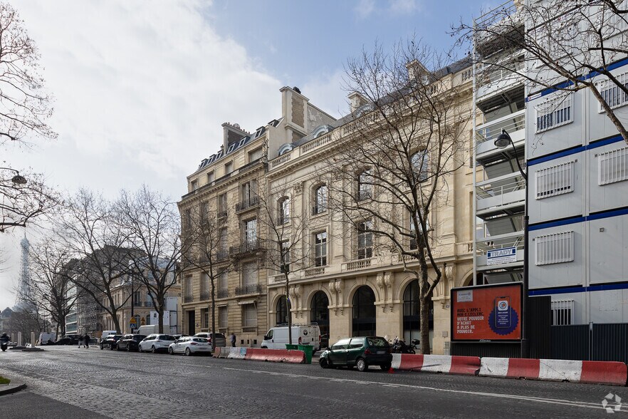 49 Avenue D'Iena, Paris à louer - Photo de l’immeuble – Image 3 sur 5