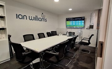 The Courtyard, Woodbury à louer Photo intérieure– Image 2 sur 7