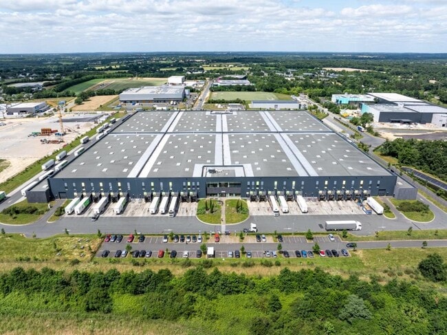 Plus de détails pour Bureau, Industriel/Logistique à louer