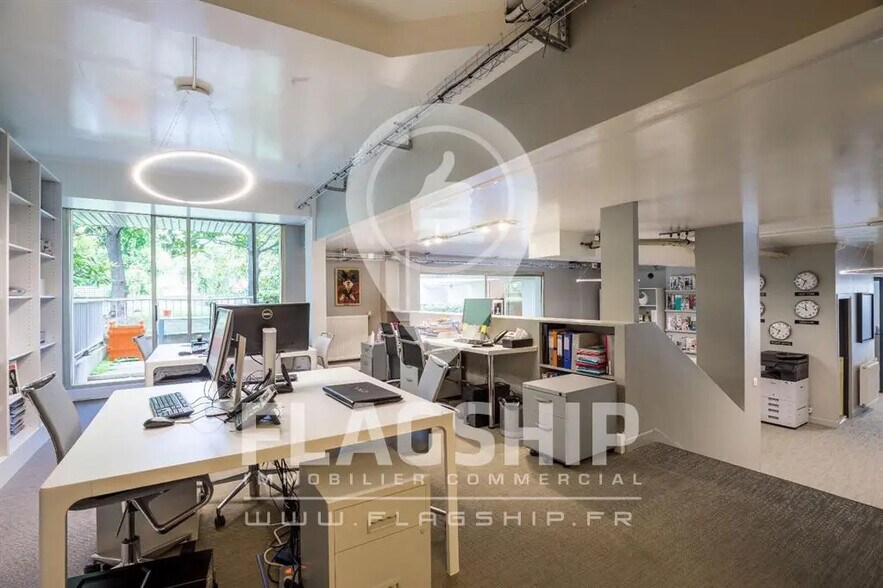 Bureau dans Paris à louer - Photo de l’immeuble – Image 1 sur 7